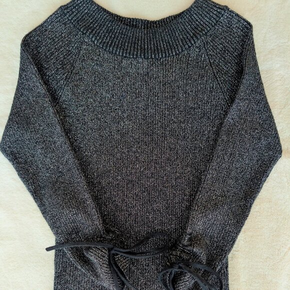 Shimmery Ribbed Top - Picture 5 of 6